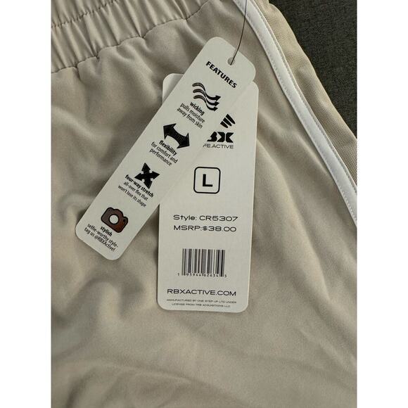 RBX NWT Beige and White Large Shorts w/ Contrast Stripes on Size - Picture 3 of 5